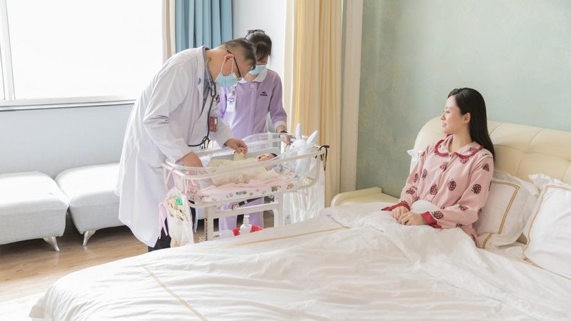 产后催乳师收费标准2025：揭秘行业价格构成与影响因素